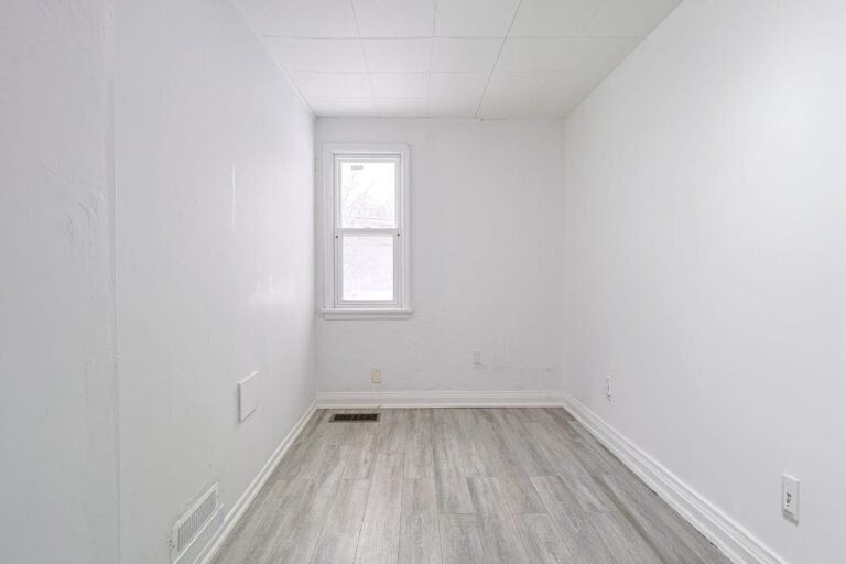 WhatsApp Image 2025-05-30 at 10.24.31 PM (5)