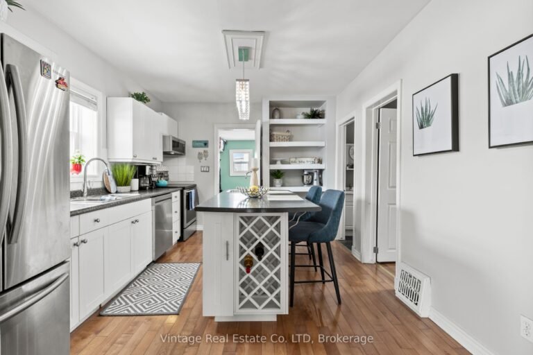 1-seneca-street-st-catharines-X12241365-9